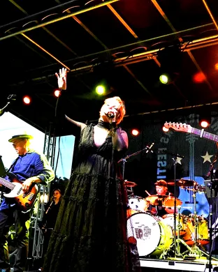 10000 Maniacs Clearwater