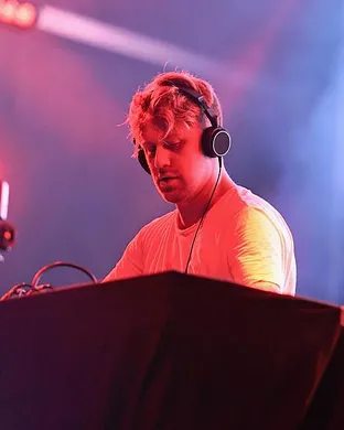 Kayzo Tampa