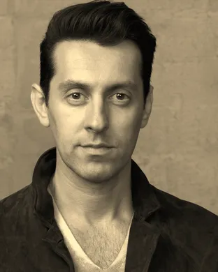 Max Amini Orlando